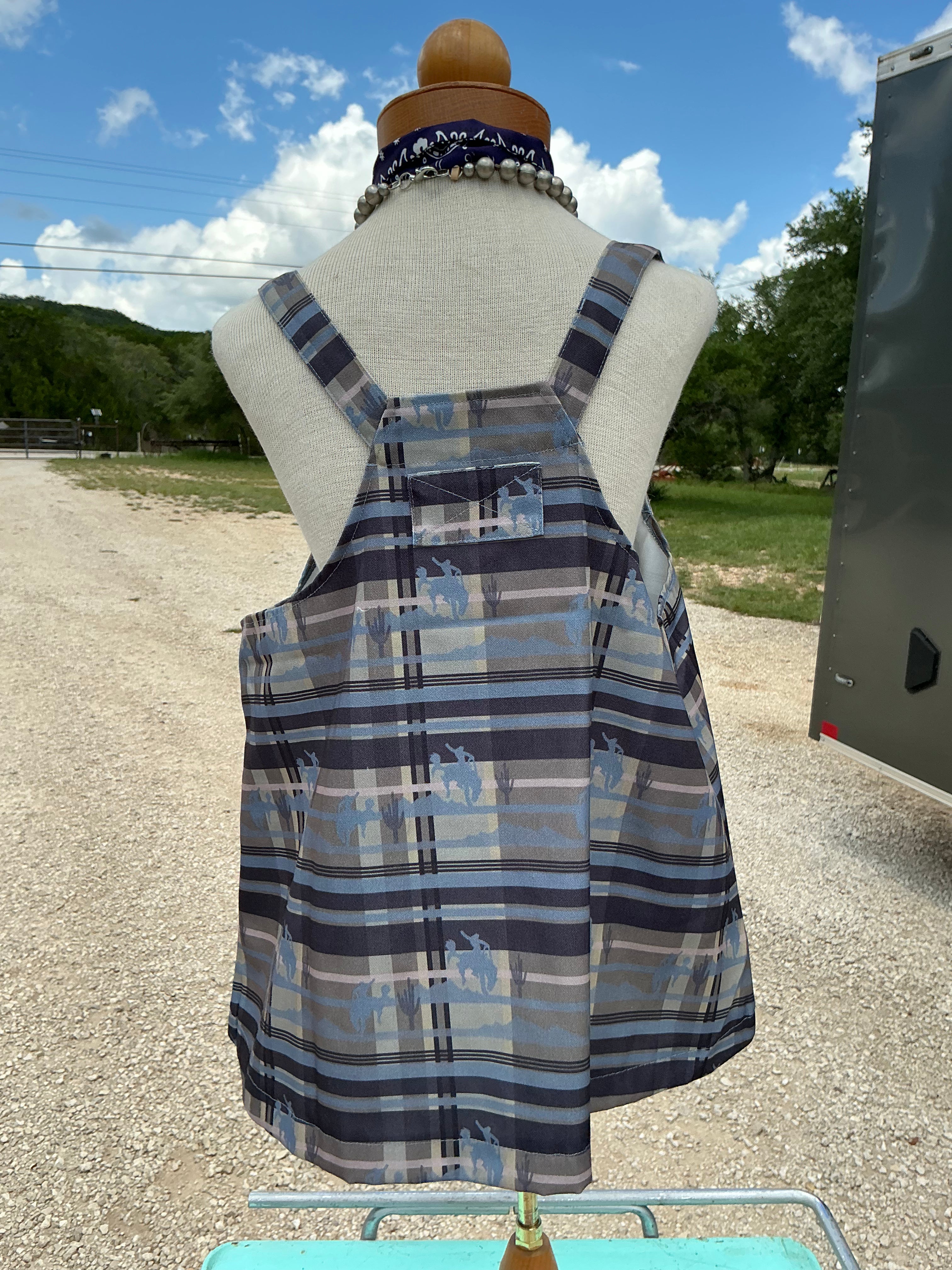 Buckin Bibs